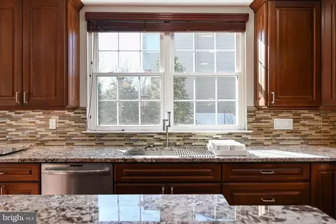 3691 Thomasson Crossing Dr, Triangle, VA 22172 photo 25