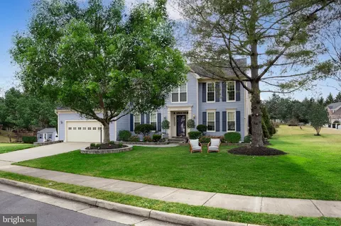3691 Thomasson Crossing Dr, Triangle, VA 22172 photo 2