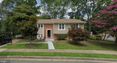 12696 Greenhall Dr, Woodbridge, VA 22192