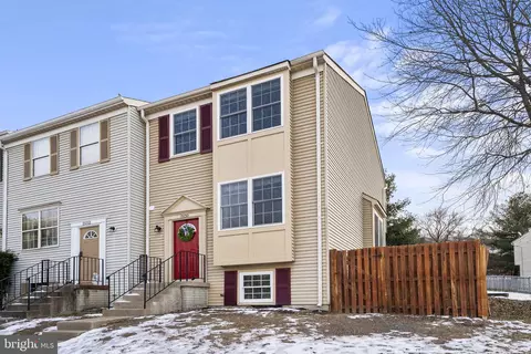 15150 Wentwood Ln, Woodbridge, VA 22191