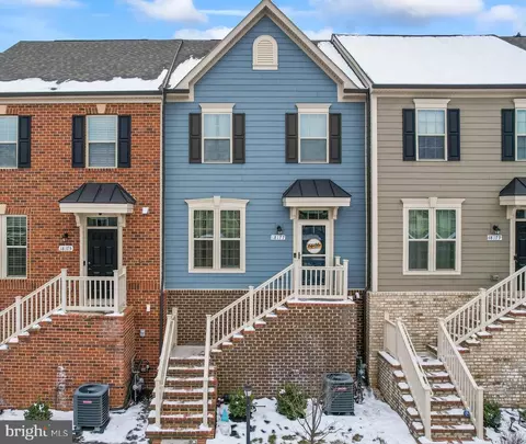 18177 Red Mulberry Rd, Dumfries, VA 22026