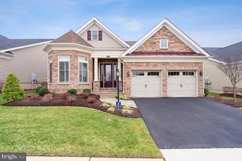 13913 Bannerman Way, Gainesville, VA 20155