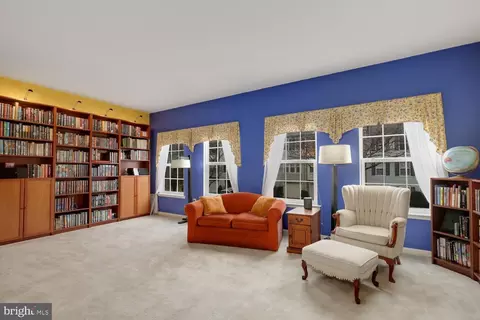 6907 Traditions Trl, Gainesville, VA 20155 photo 10