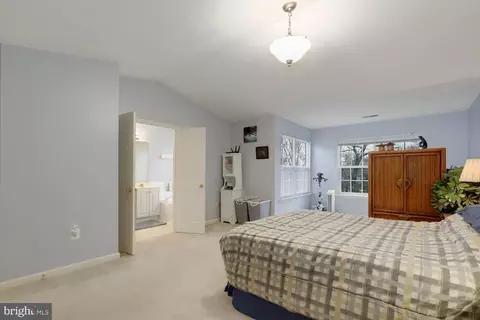 6907 Traditions Trl, Gainesville, VA 20155 photo 16