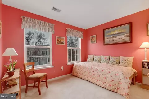 6907 Traditions Trl, Gainesville, VA 20155 photo 19