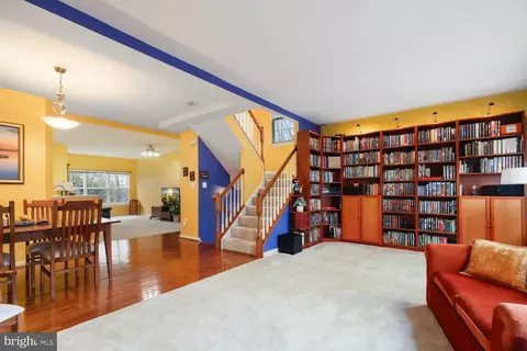 6907 Traditions Trl, Gainesville, VA 20155 photo 11