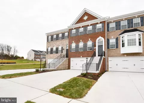15201 Ballerina Loop, Woodbridge, VA 22193