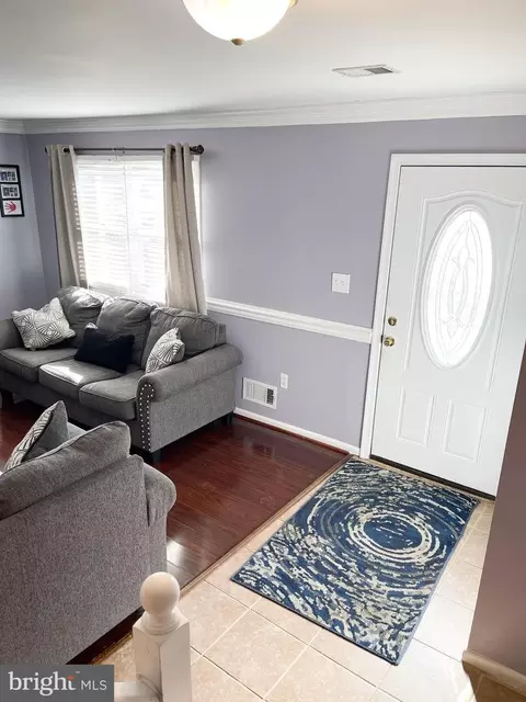 3043 Sigel Ct, Dumfries, VA 22026 photo 3