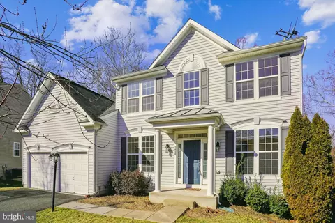 2424 Neabsco Creek Ct, Woodbridge, VA 22191