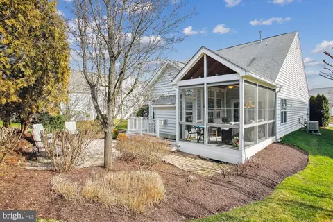 Exterior - 13215 Ormond Dr, Bristow, VA 20136 photo 4 of 7