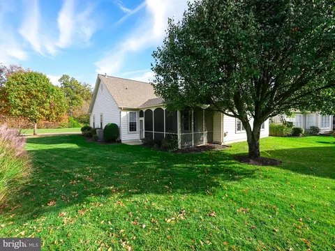 Exterior - 6848 Derby Run Way, Gainesville, VA 20155 photo 2 of 9