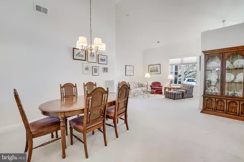 Dining - 6848 Derby Run Way, Gainesville, VA 20155 photo 2 of 4
