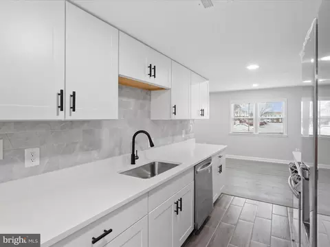 Other - 3023 Sigel Ct, Dumfries, VA 22026 photo 5 of 23