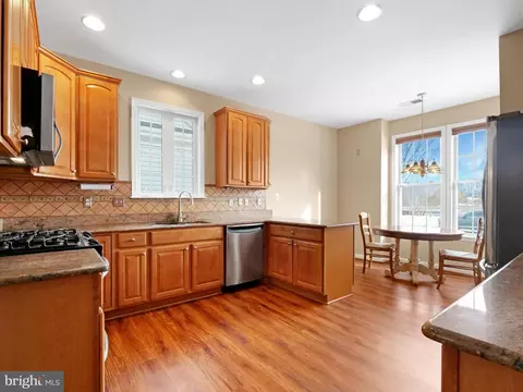 13045 Triple Crown Loop, Gainesville, VA 20155 photo 3