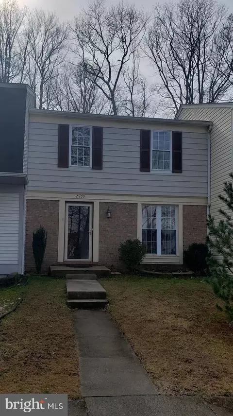 2909 Burgundy Pl, Woodbridge, VA 22192