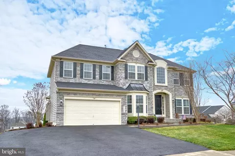 Exterior - 18452 Kerill Rd, Triangle, VA 22172 photo 20 of 26