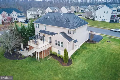 Exterior - 18452 Kerill Rd, Triangle, VA 22172 photo 26 of 26