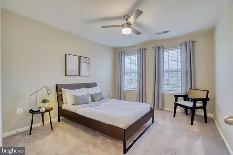 Bedroom - 18452 Kerill Rd, Triangle, VA 22172 photo 7 of 8