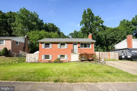 14801 Dodson Dr, Woodbridge, VA 22193