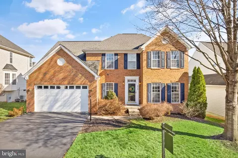 6745 Edgartown Way, Gainesville, VA 20155