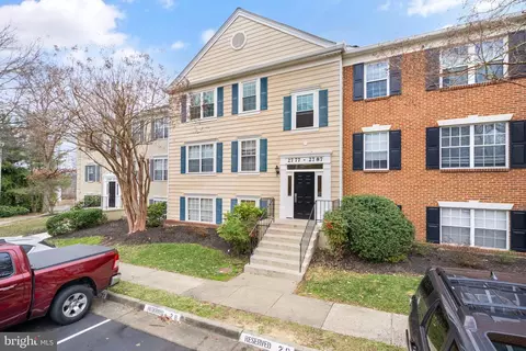 2777 Bordeaux Pl, Woodbridge, VA 22192