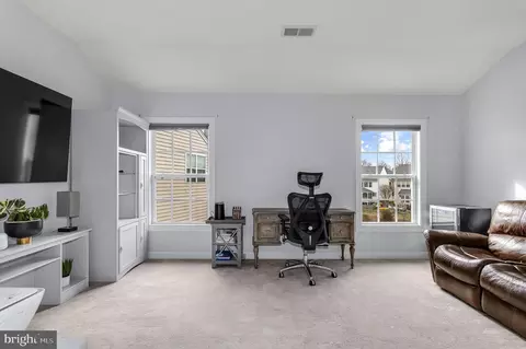 Other - 8788 Dancer Ct, Gainesville, VA 20155 photo 5 of 8
