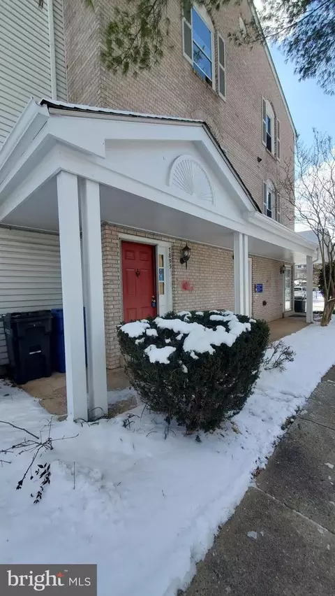7895 Apache Ridge Ct, Manassas, VA 20109
