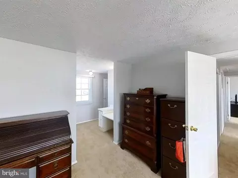 Bedroom - 9824 Nimitz Ct, Manassas, VA 20109 photo 4 of 7