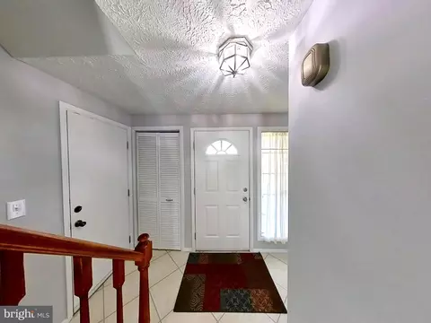 Entry Way - 9824 Nimitz Ct, Manassas, VA 20109 photo 1 of 1