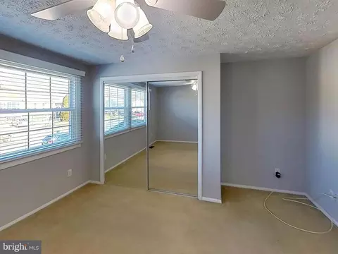 Bedroom - 9824 Nimitz Ct, Manassas, VA 20109 photo 6 of 7