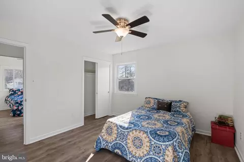 Bedroom - 8101 Spruce St, Manassas, VA 20111 photo 5 of 7