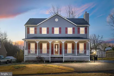 5597 Newberry, Dale City, VA 22193