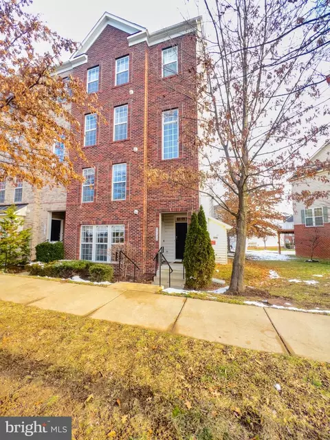 2222 Merseyside Dr, Woodbridge, VA 22191