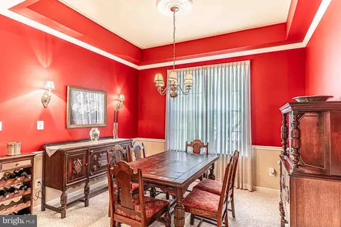 Dining - 6526 Box Elder Loop, Gainesville, VA 20155 photo 2 of 10