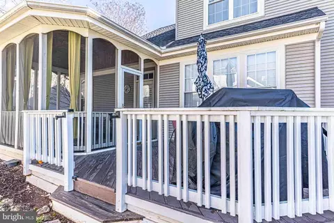 Exterior - 6526 Box Elder Loop, Gainesville, VA 20155 photo 15 of 43