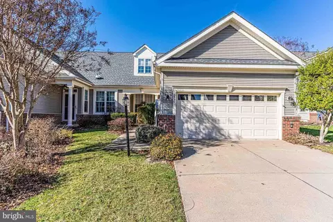 Exterior - 6526 Box Elder Loop, Gainesville, VA 20155 photo 4 of 43
