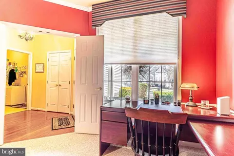 Bedroom - 6526 Box Elder Loop, Gainesville, VA 20155 photo 3 of 11