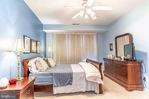 Bedroom - 6526 Box Elder Loop, Gainesville, VA 20155 photo 5 of 11