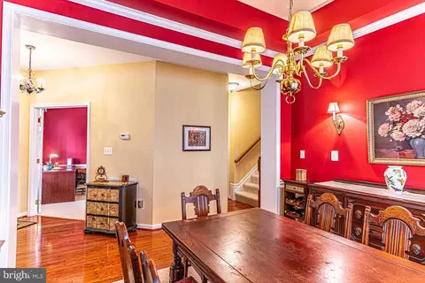 Dining - 6526 Box Elder Loop, Gainesville, VA 20155 photo 5 of 10