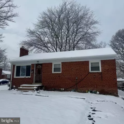 1620 Frances Dr, Woodbridge, VA 22191