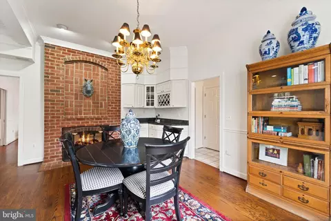 Dining - 14947 Alpine Bay Loop, Gainesville, VA 20155 photo 7 of 7