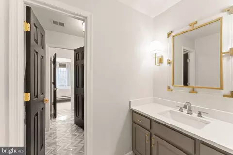 Bath - 14947 Alpine Bay Loop, Gainesville, VA 20155 photo 11 of 13