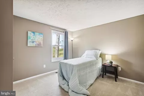 Bedroom - 4598 Rincon Pl, Dumfries, VA 22025 photo 5 of 7