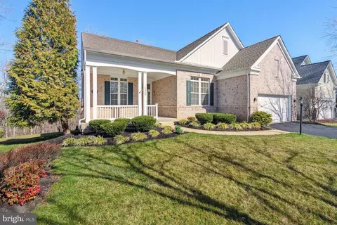 12036 Rutherglen Pl, Bristow, VA 20136
