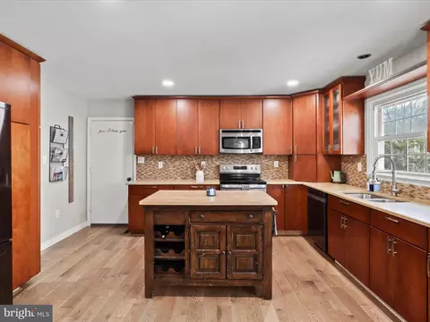 Kitchen - 4702 Duncan Pl, Dumfries, VA 22025 photo 1 of 3