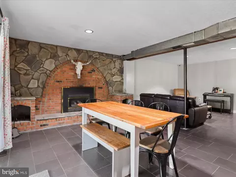 Dining - 4702 Duncan Pl, Dumfries, VA 22025 photo 6 of 7