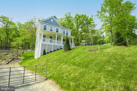 2908 Martin Ter, Haymarket, VA 20169