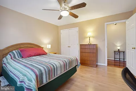 Bedroom - 8231 Crackling Fire Dr, Gainesville, VA 20155 photo 4 of 4