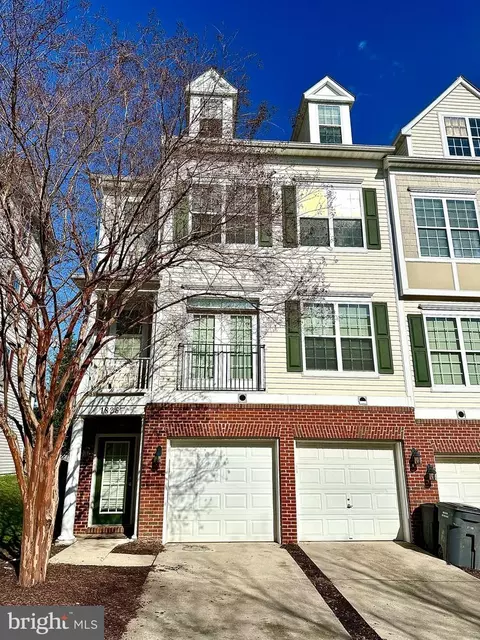 1826 Cedar Cove Way #201, Woodbridge, VA 22191