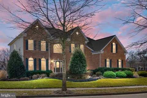 15727 Foleys Mill Pl, Haymarket, VA 20169